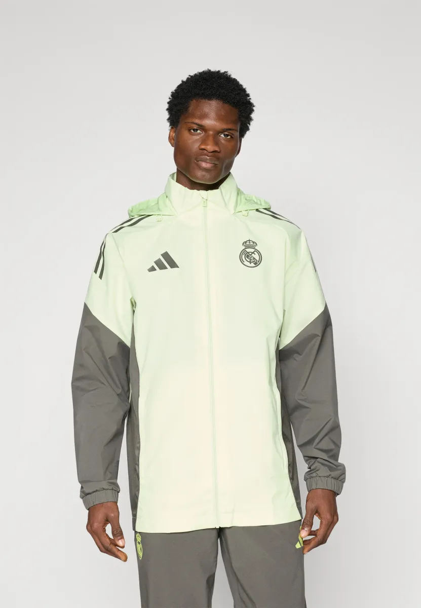 REAL MADRID 25/26 TIRO25 COMPETITION ALL WEATHER JACKET - Vereinsmannschaften - almost lime
