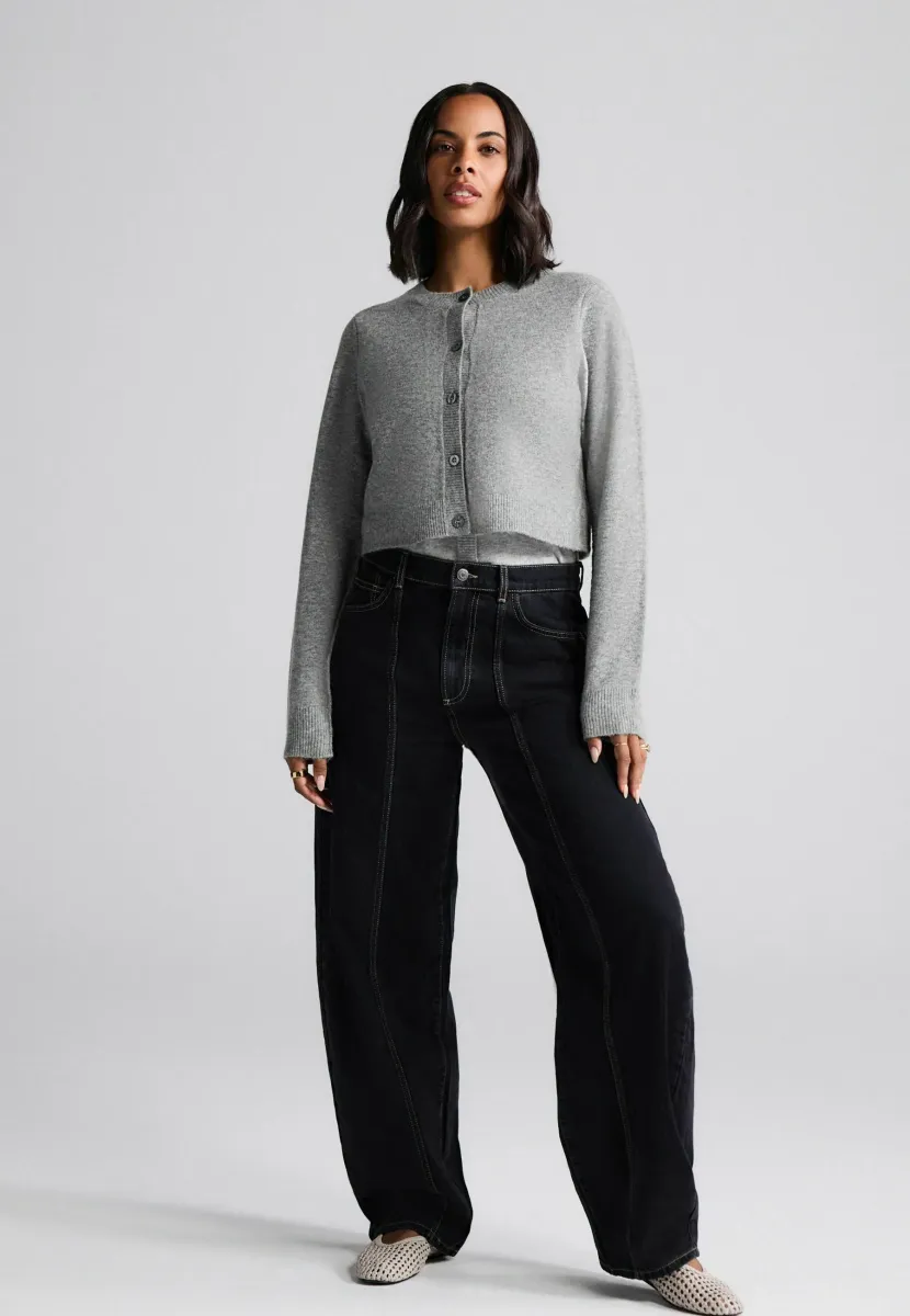 REGULAR FIT - DOUBLE LAYER CREW NECK - Strickjacke - grey