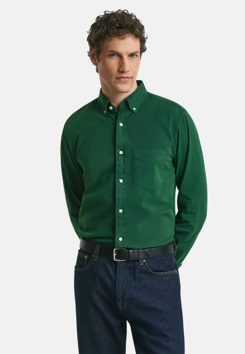 REGULAR FIT DYED - Hemd - forest green