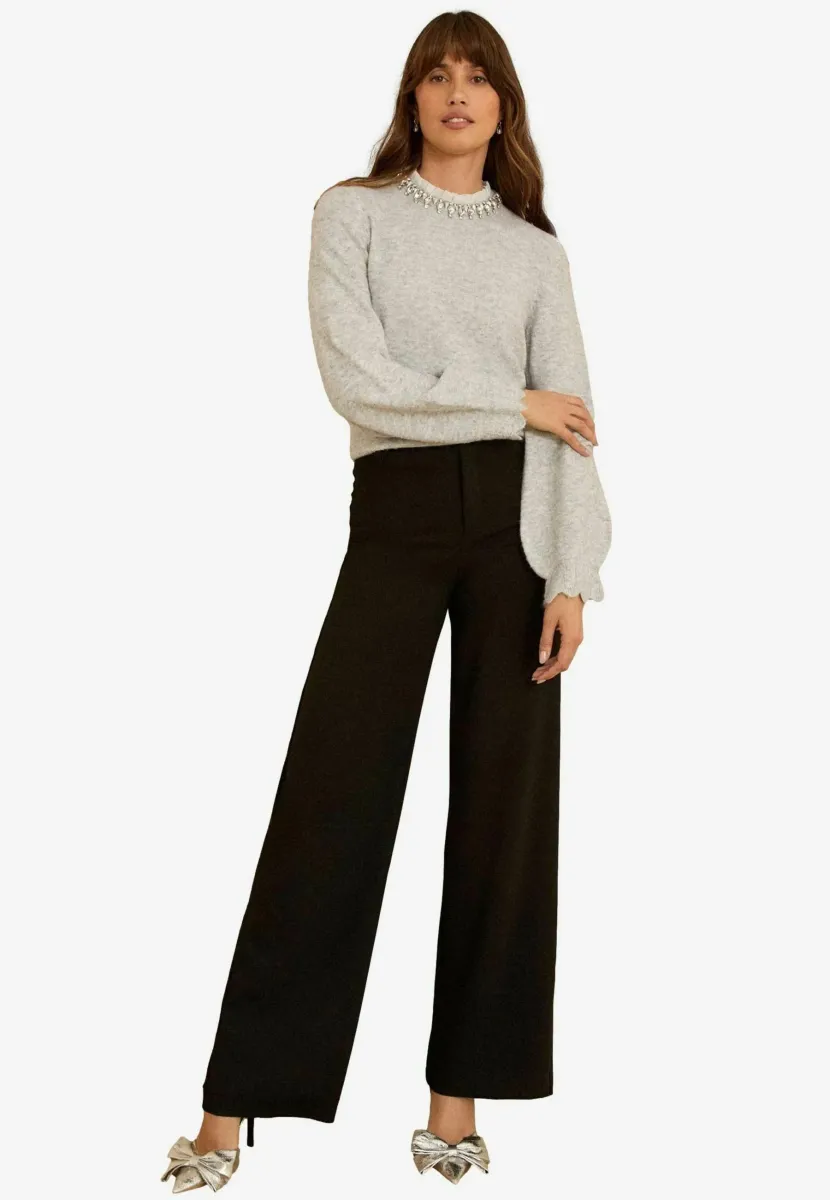 REGULAR FIT - EMBELLISHED NECK  - Strickpullover - grey