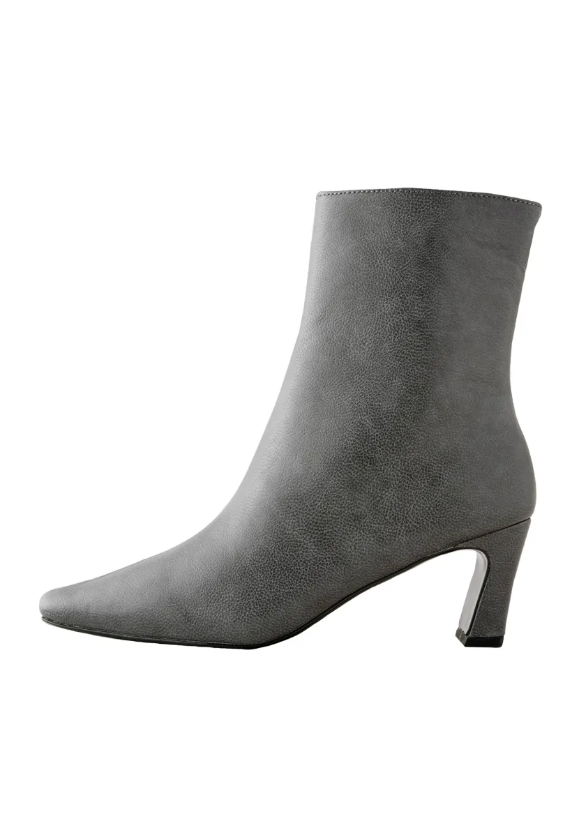 REGULAR FIT - FOREVER COMFORT CHISEL TOE - Stiefelette - grey