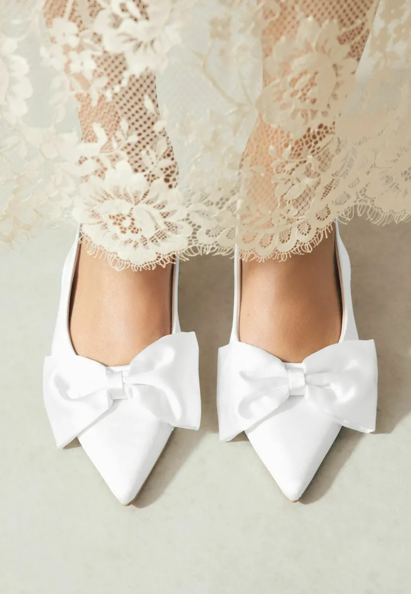 REGULAR FIT - FOREVER COMFORT WEDDING BOW POINTED TOE  - Brautschuh - white