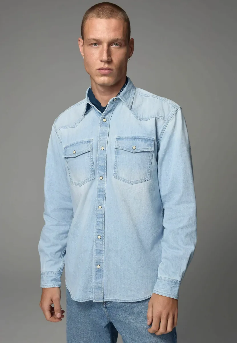 REGULAR FIT - Hemd - light blue