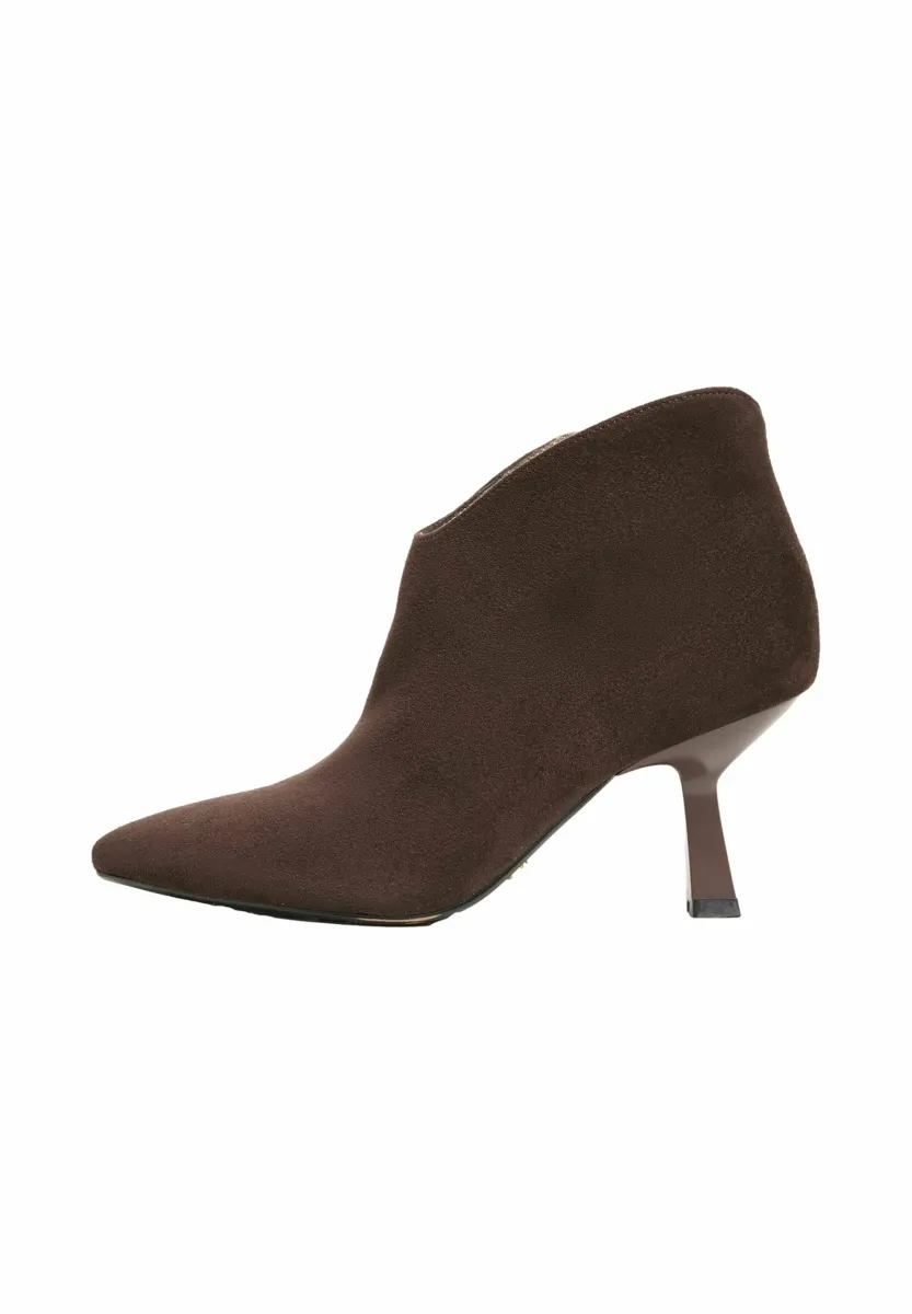 REGULAR FIT - LOW - Stiefelette - chocolate brown