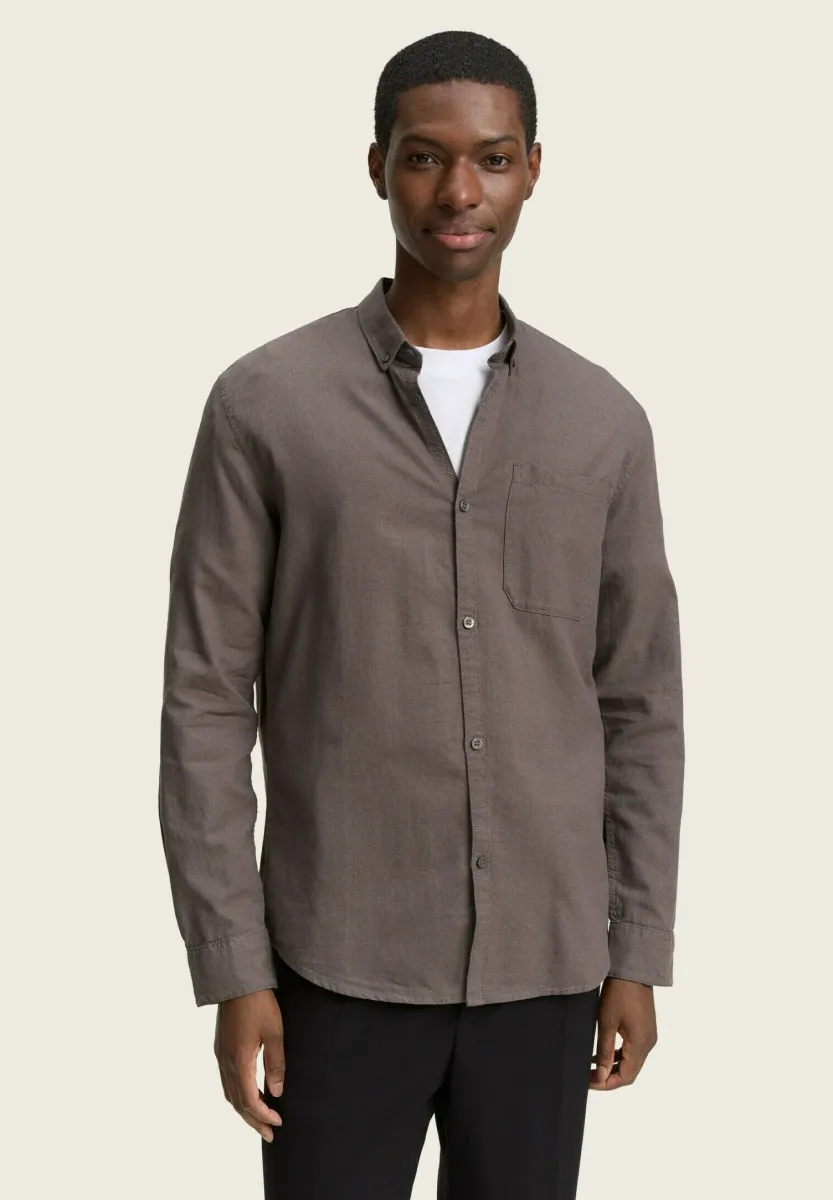 REGULAR FIT MIT BRUSTTASCHE - Hemd - ash grey fine structure