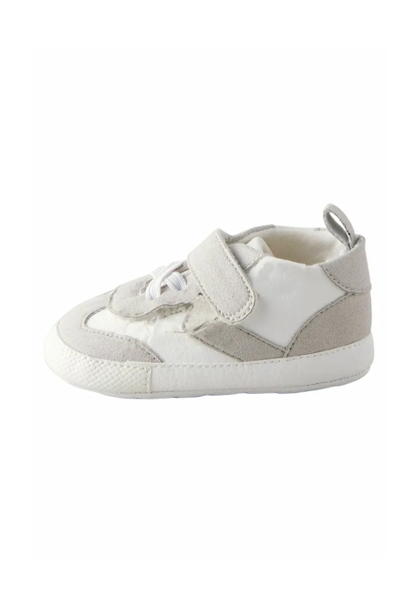 REGULAR FIT - TOUCH FASTENING ELASTIC LACE CHEVRON  - Sneaker low - white grey