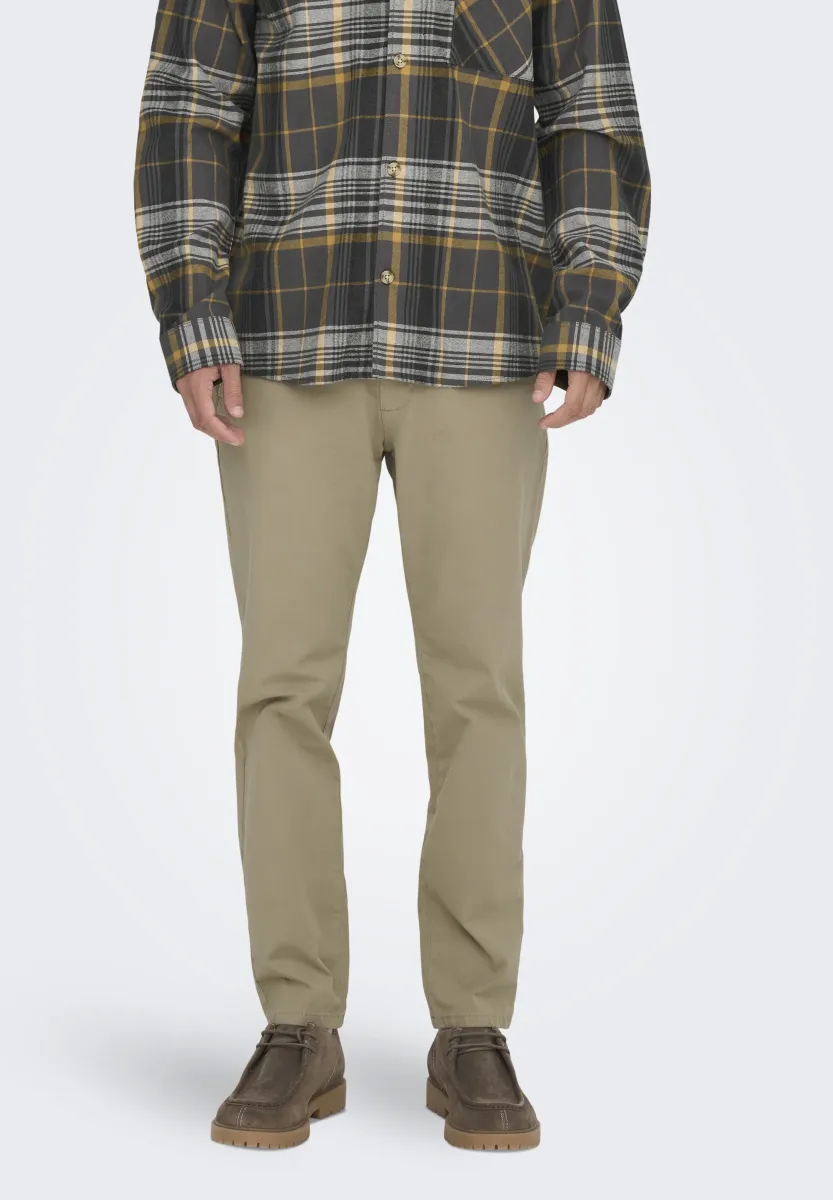 REGULAR NOOS - Chino - coriander