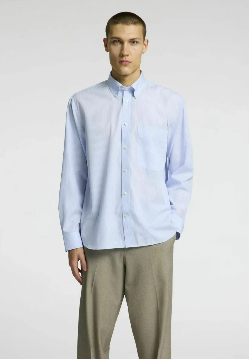 RELAXED FIT - Hemd - cashmere blue