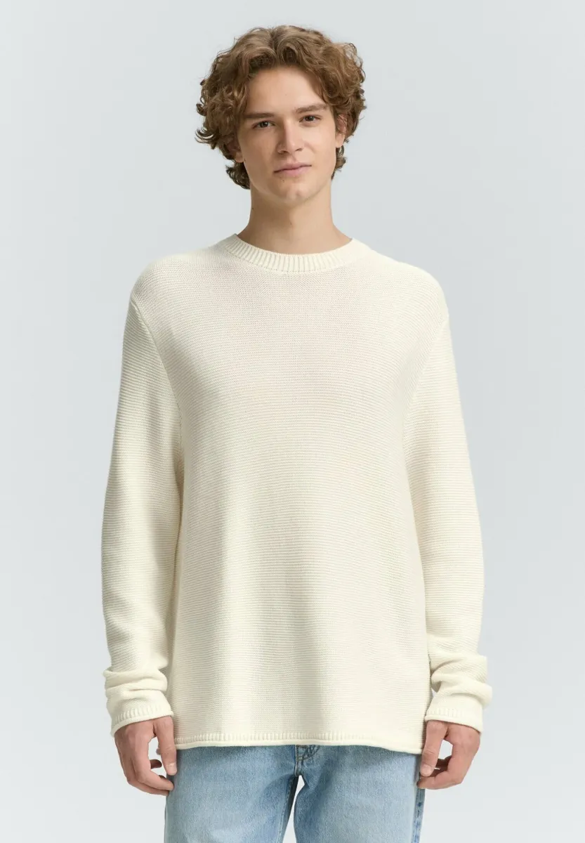RELAXED STRUCTURE CREWNECK - Strickpullover - gardenia white