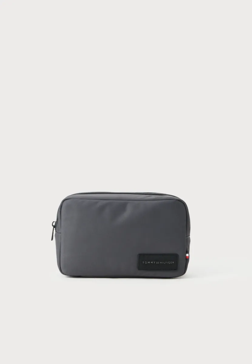 REPREVE - Kosmetiktasche - dark grey