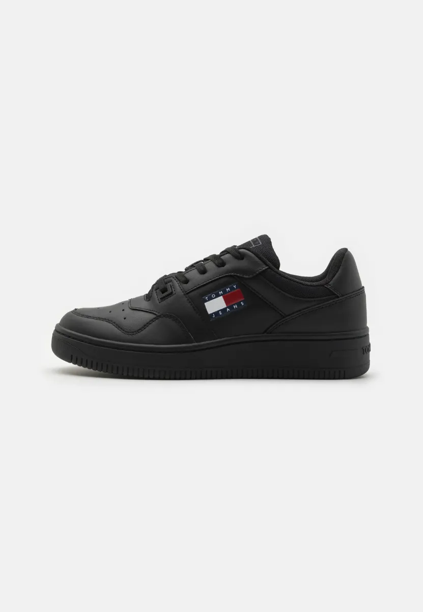 RETRO BASKET ESS - Sneaker low - black