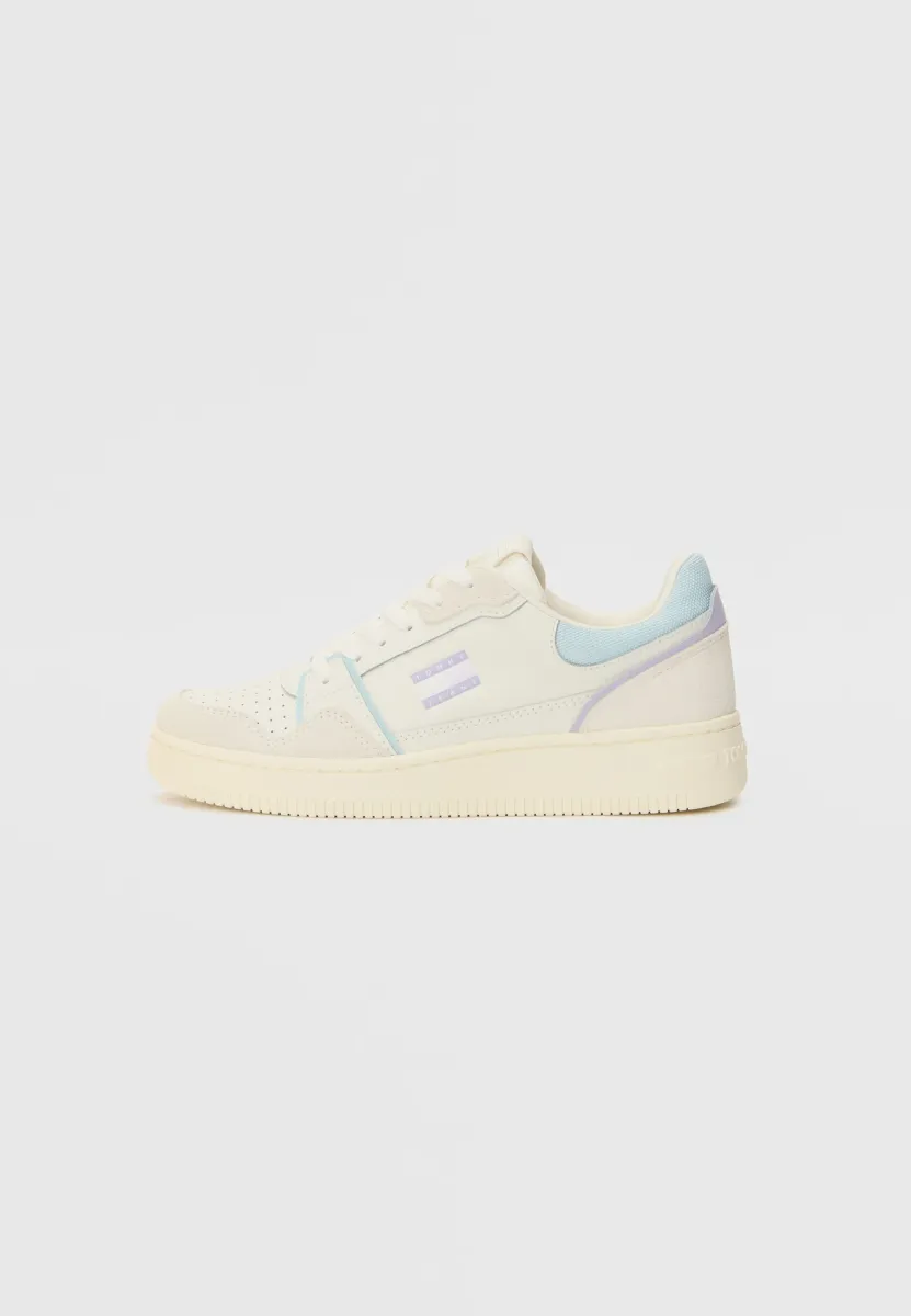 RETRO BASKET - Sneaker low - ecru/slushy ice