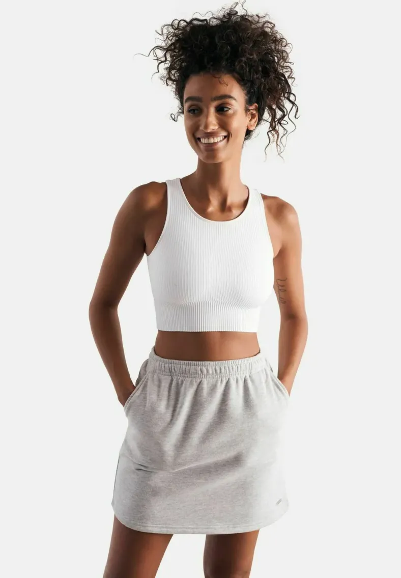 RIBBED SEAMLESS CROP - Top - white