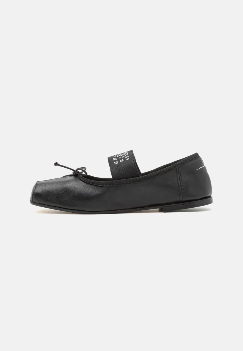 Riemchenballerina - black