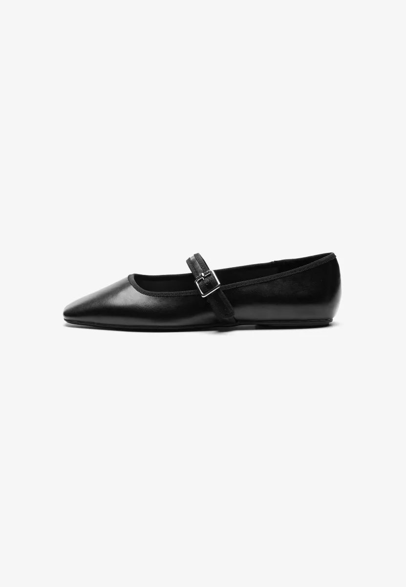 Riemchenballerina - black