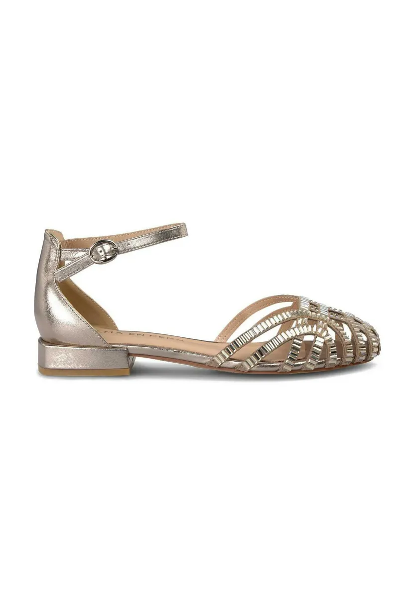 Riemchenballerina - bronce