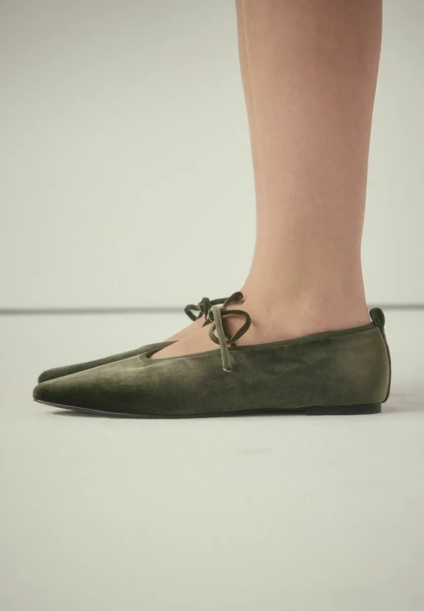 Riemchenballerina - emerald green