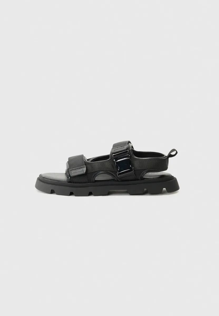 Riemensandalette - black