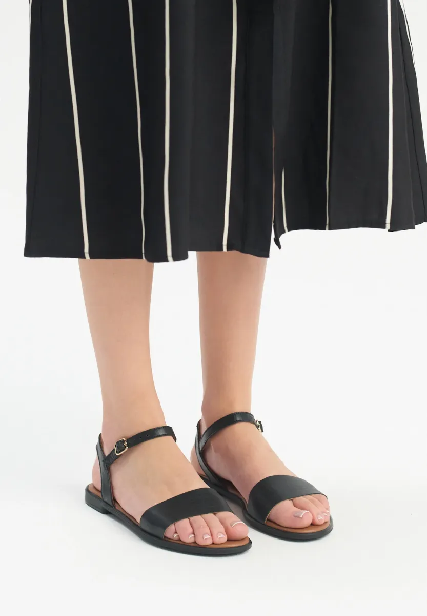 Riemensandalette - black