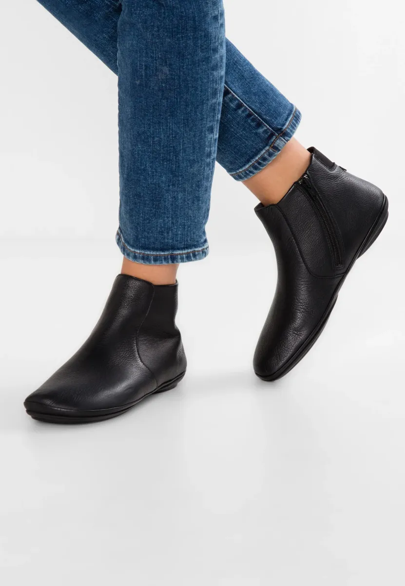 RIGHT NINA - Ankle Boot - black