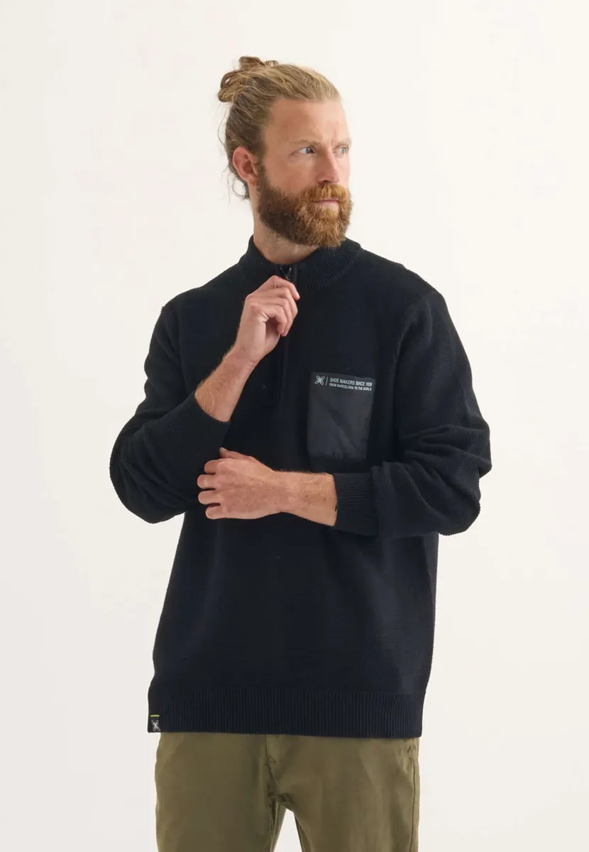ROMA - Strickpullover - black