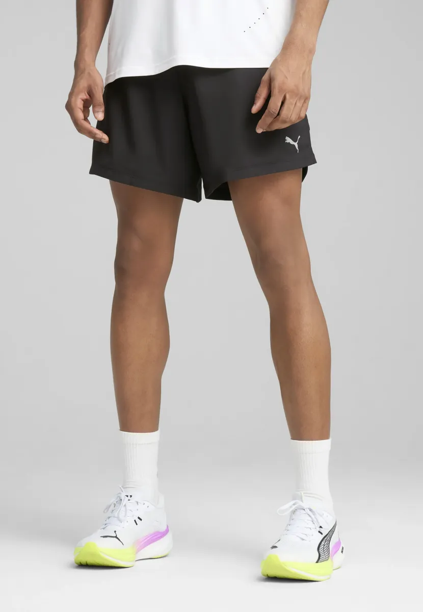 RUN ULTRAWEAVE - Kurze Sporthose - black