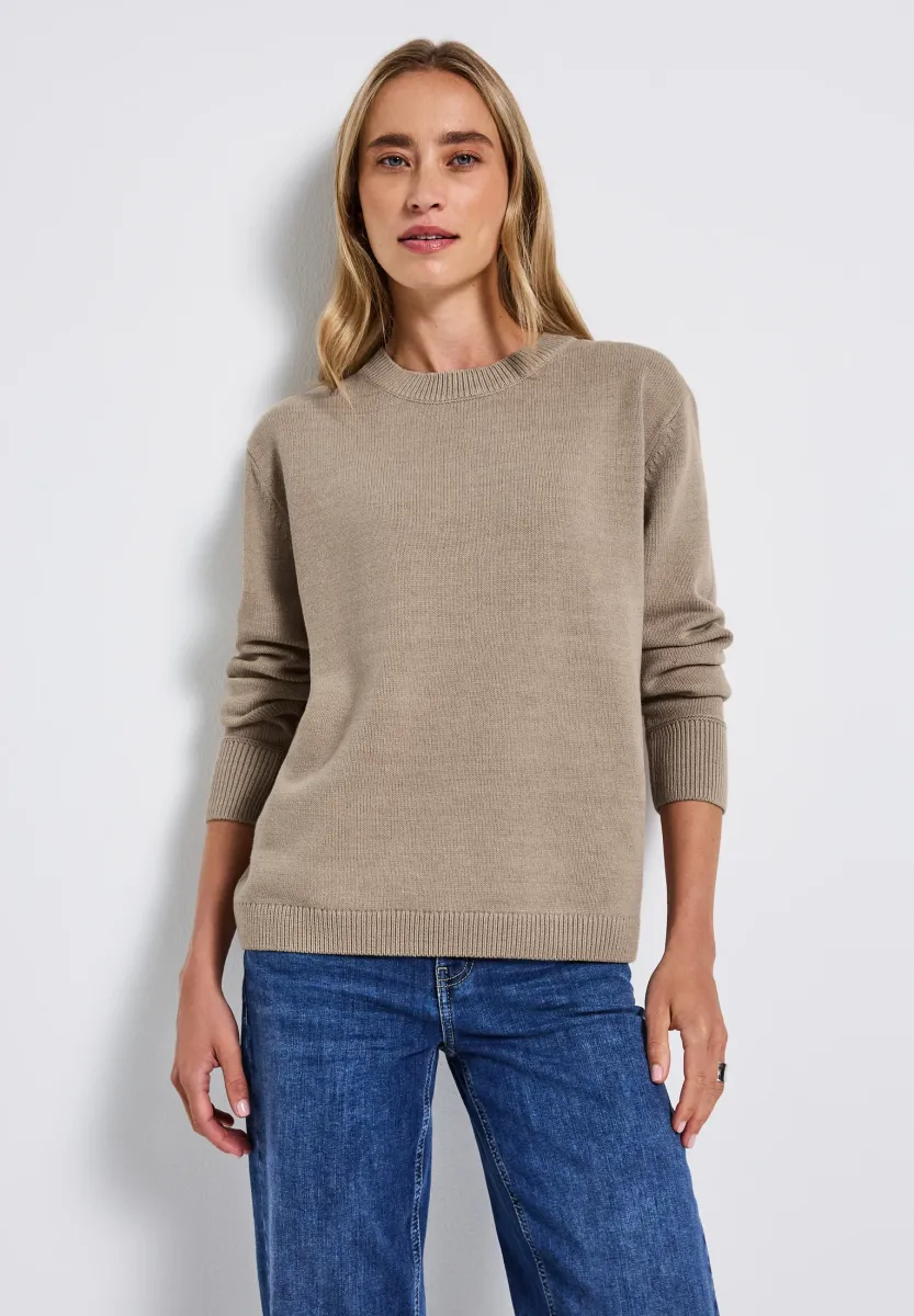 RUNDHALS - Strickpullover - beige