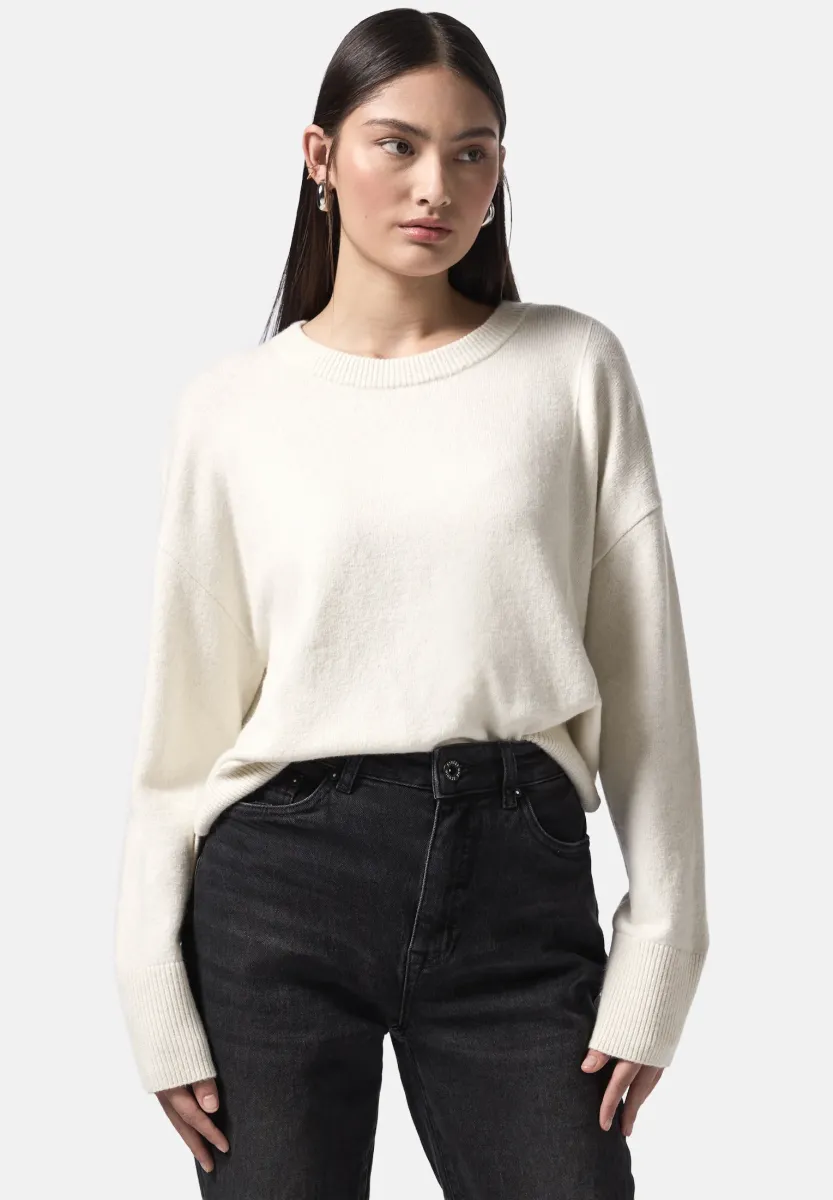 RUNDHALS - Strickpullover - weiß