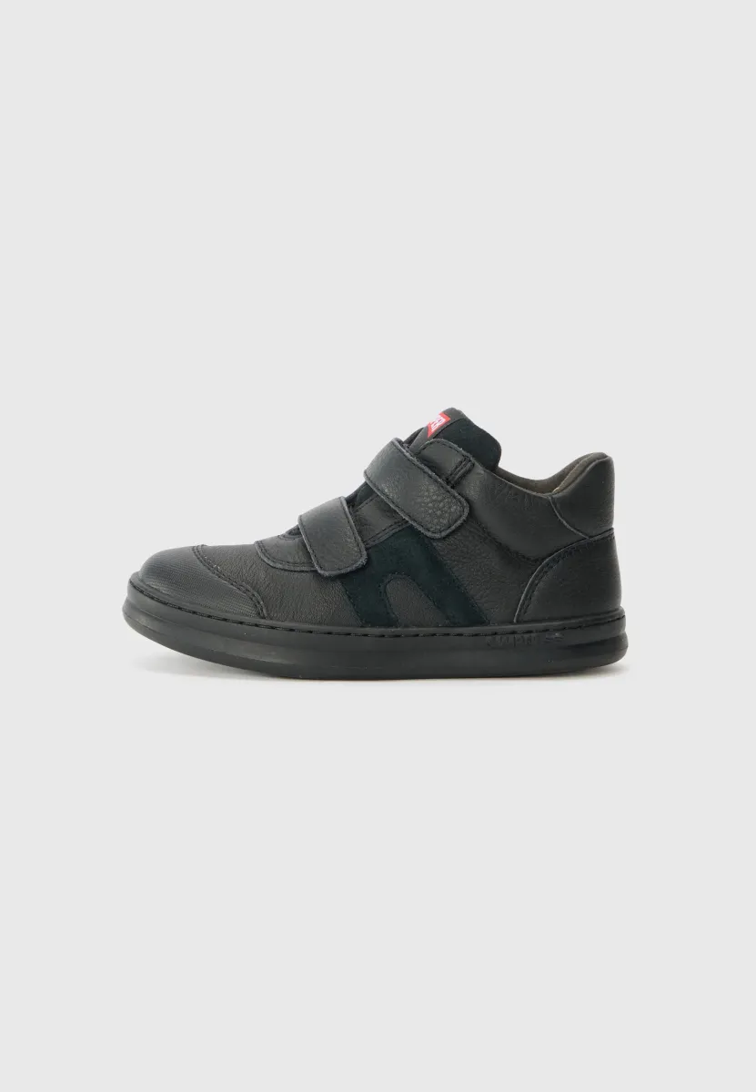 RUNNER FOUR KIDS - Sneaker high - black