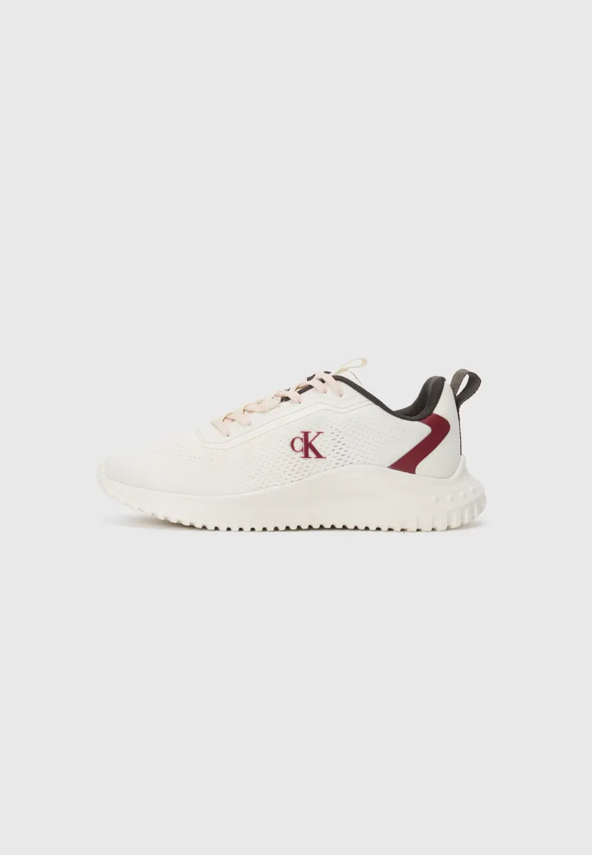 RUNNER - Sneaker low - white/beluga/new maroon