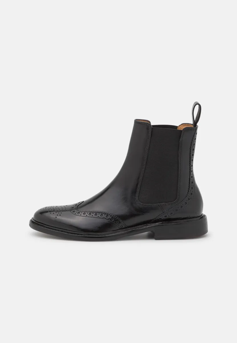 SALLY - Keilstiefelette - black