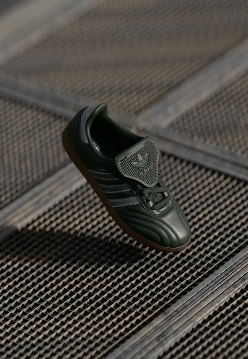 SAMBA LT - Sneaker low - legend earth/silver metallic