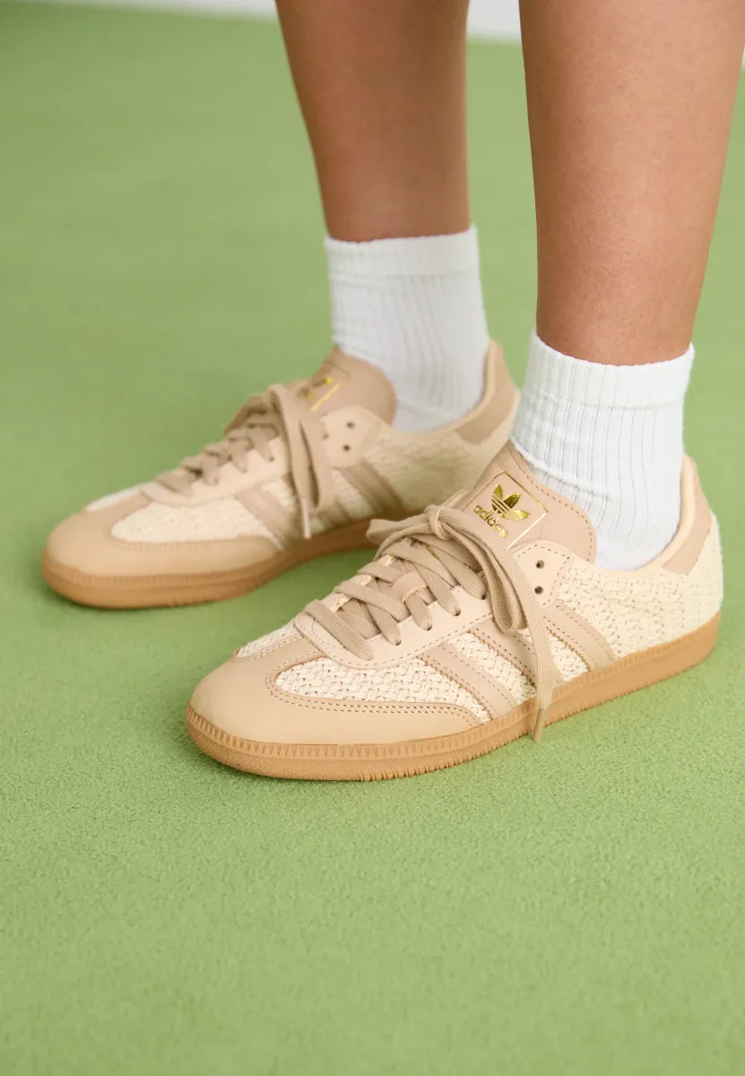 SAMBA OG UNISEX - Sneaker low - sand strata/magic beige/gum