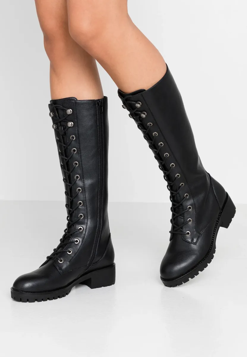 Schnürstiefel - black