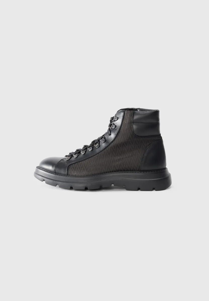 Schnürstiefelette - black