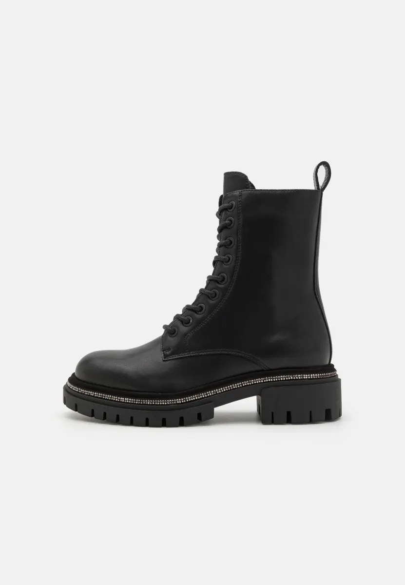 Schnürstiefelette - black