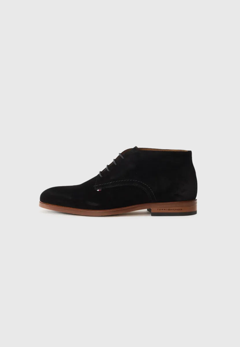 Schnürstiefelette - black