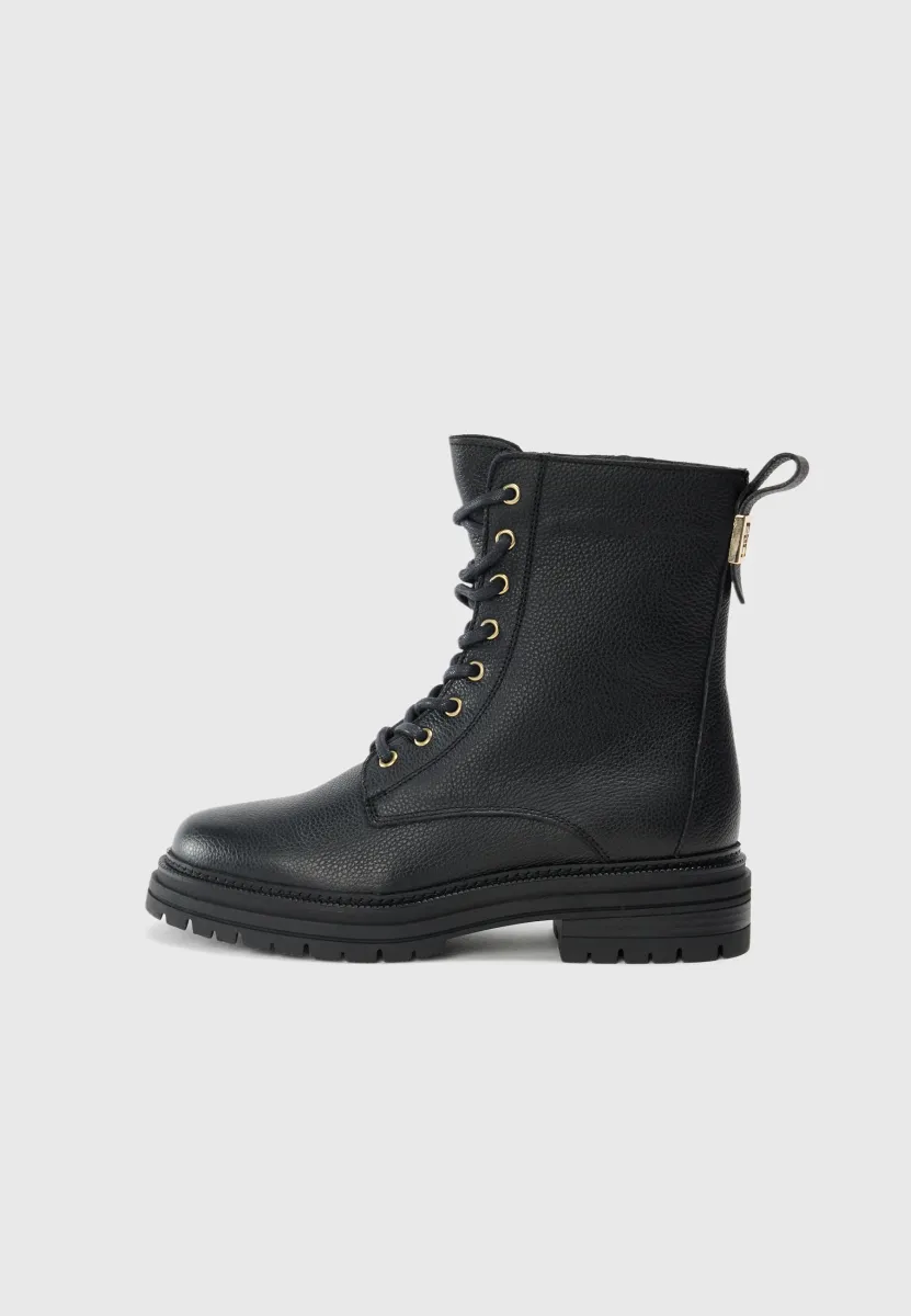 Schnürstiefelette - black