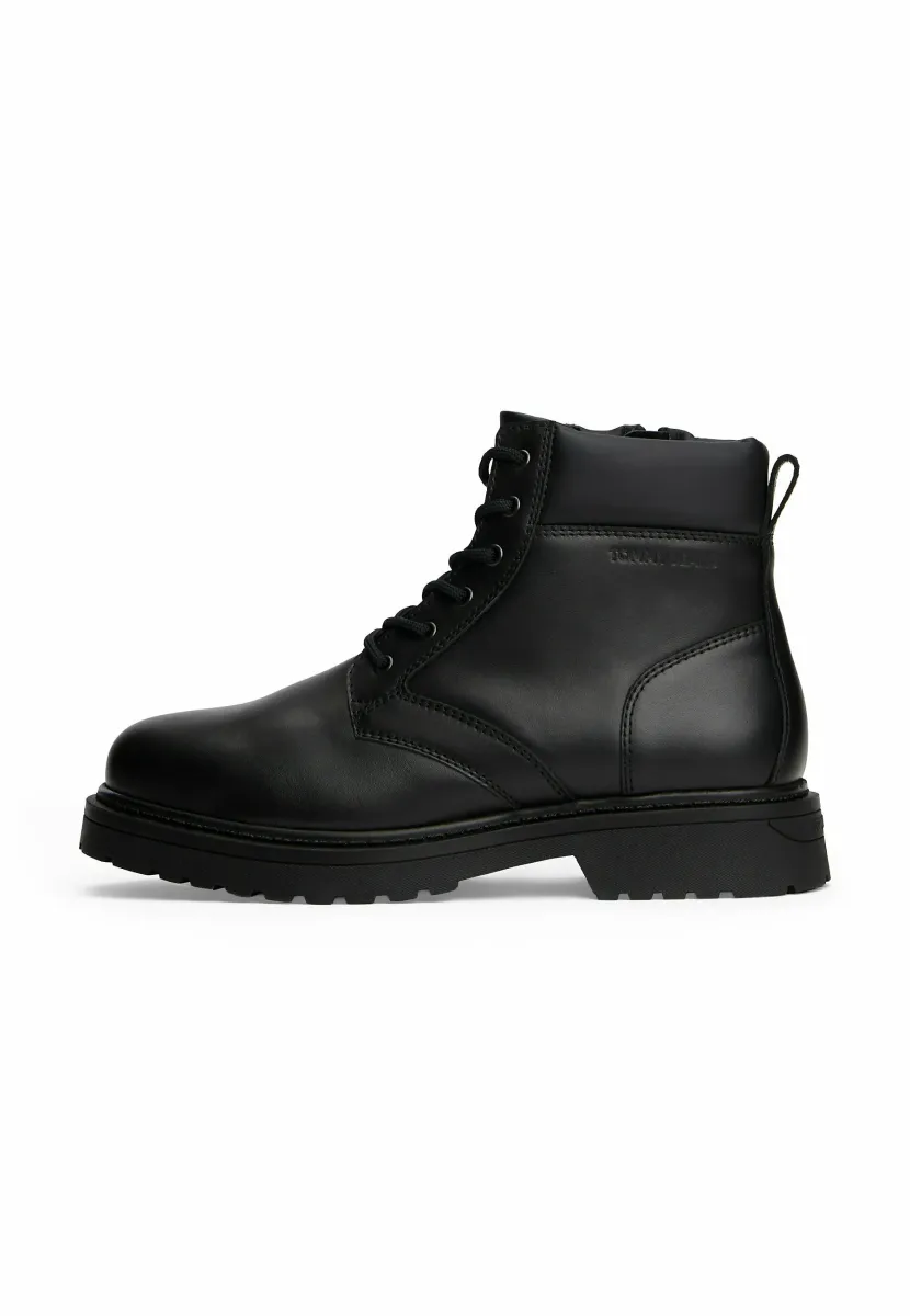 Schnürstiefelette - black