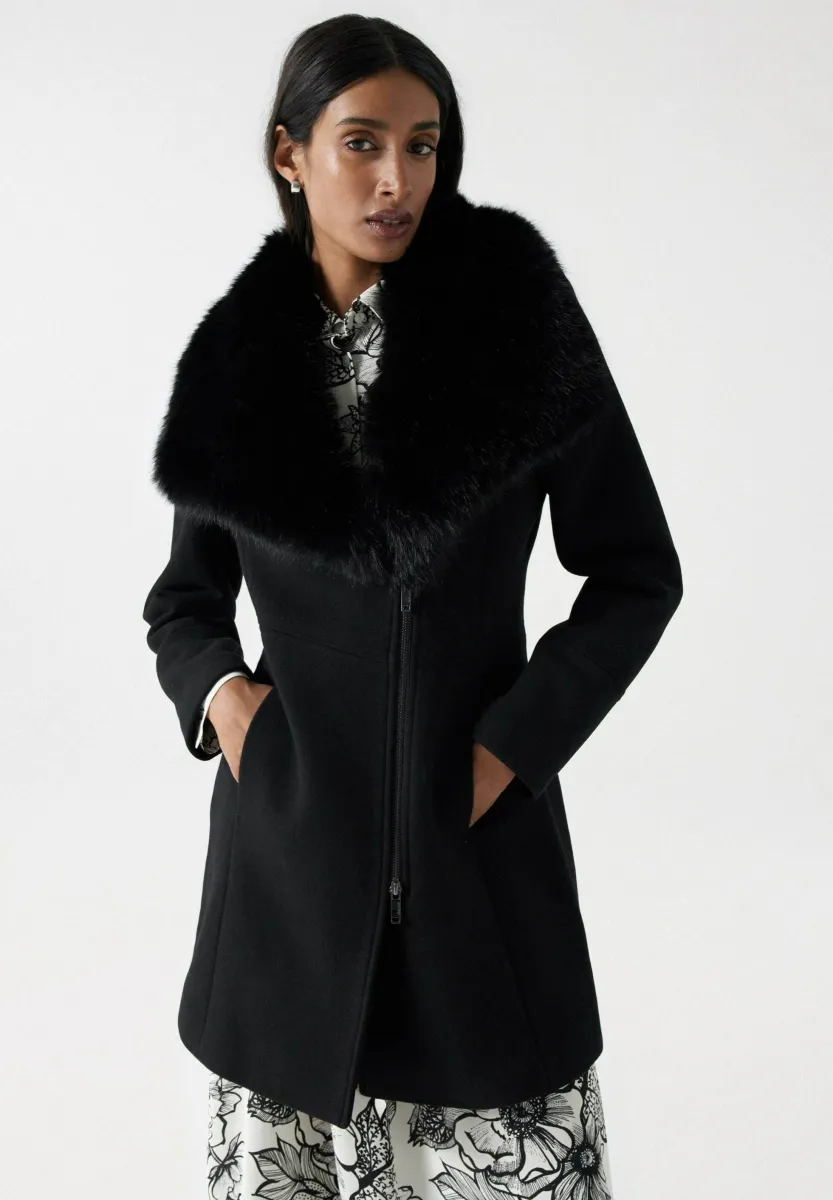 SCHUTZHÜTTEN - Kurzmantel - schwarz