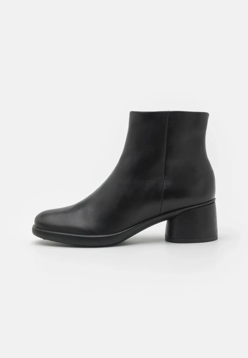 SCULPTED LX 35 - Ankle Boot - black