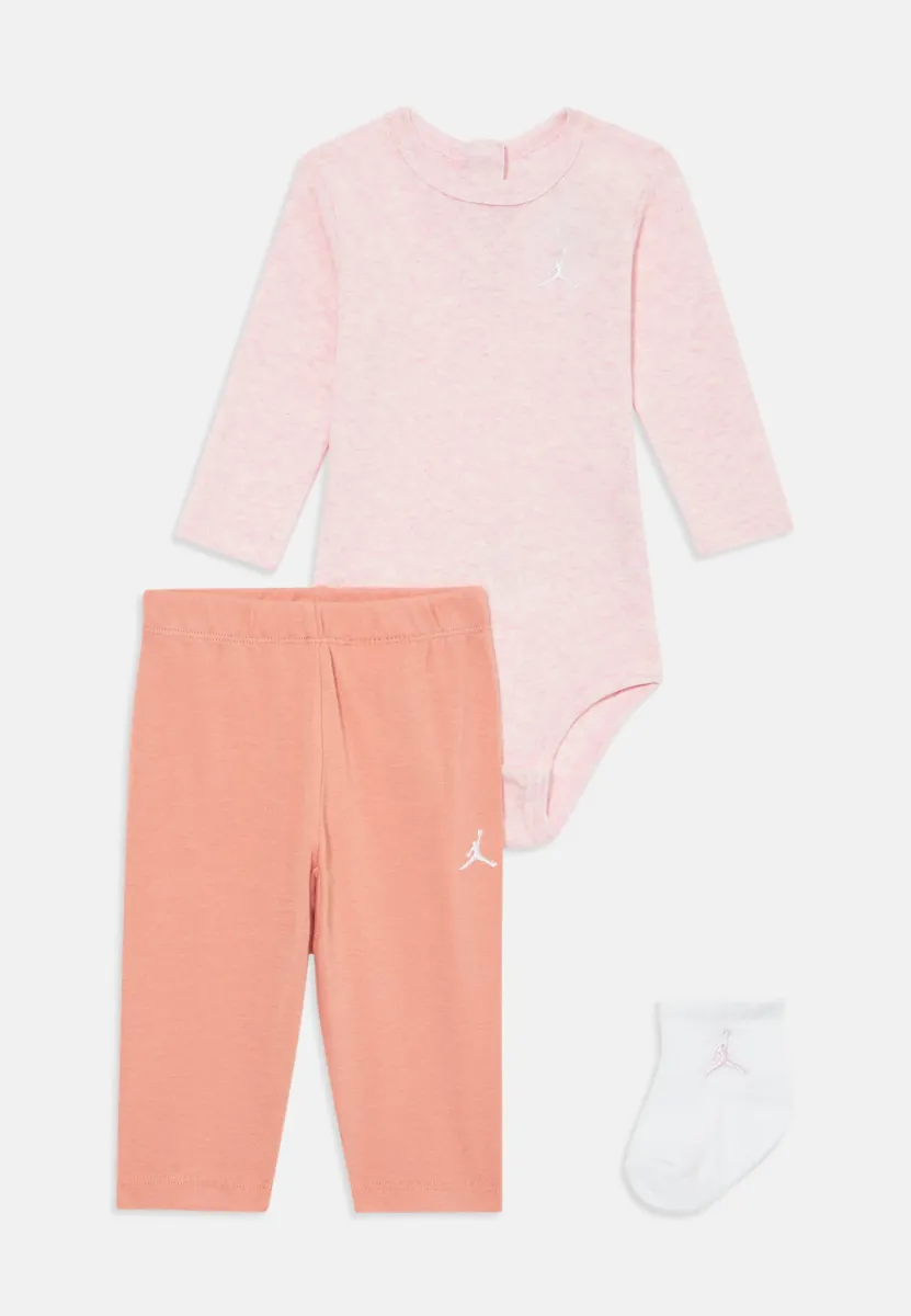SET UNISEX - Trainingsanzug - madder root