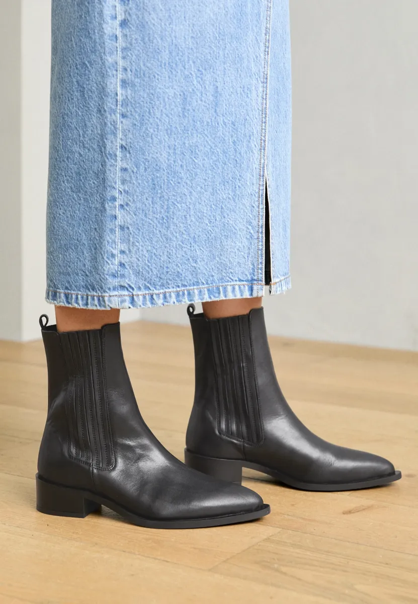 SHANI - Stiefelette - black