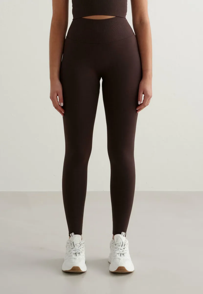 SHAPE SEAMLESS - Tights - brown