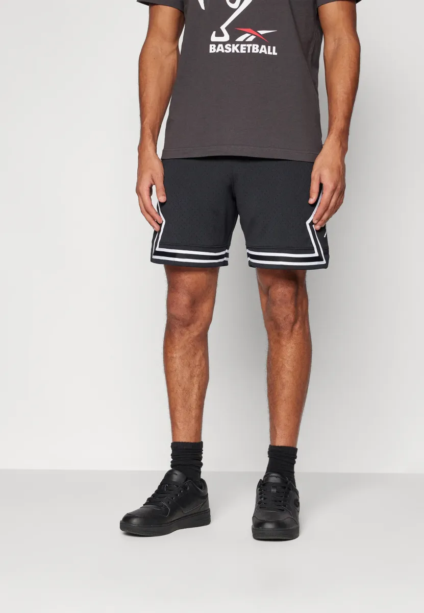 SHORT - Kurze Sporthose - black/white