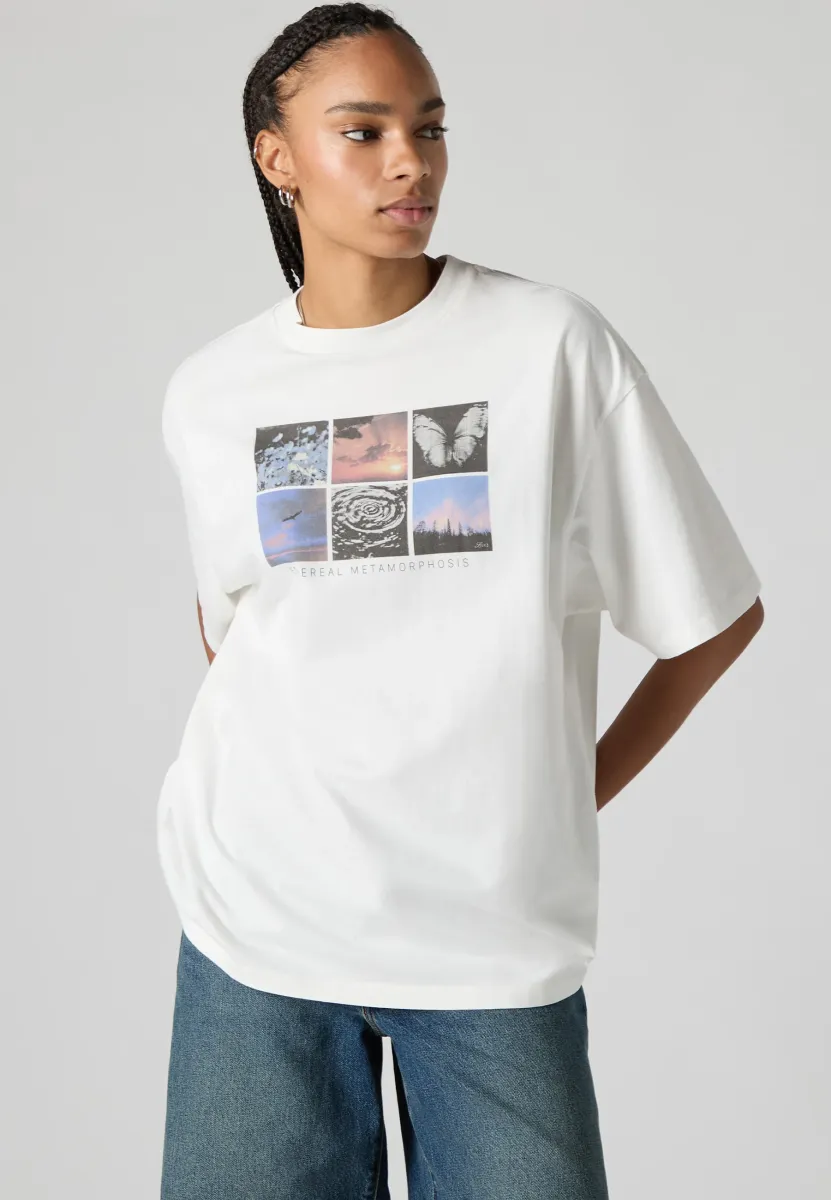 SHORT STACK TEE - T-Shirt print - ethereal metamorphosis birght white body
