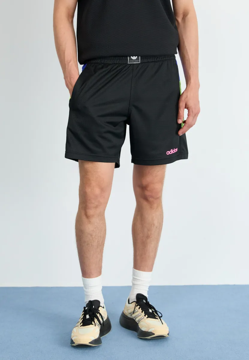 Shorts - black