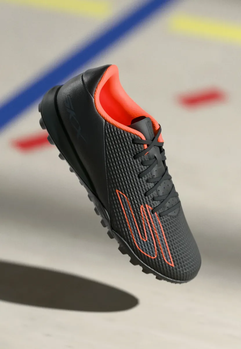 SKX 2 ACADEMY TF - Rasen-Fußballschuhe - black/orange