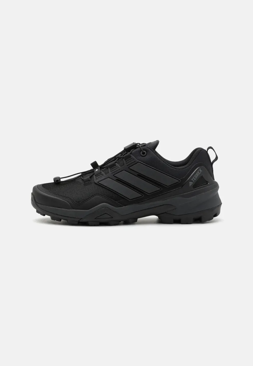 SKYCHASER - Hikingschuh - core black/carbon