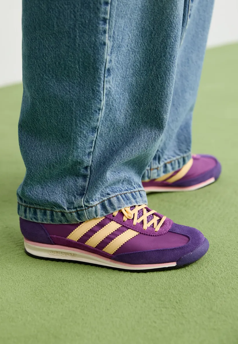 SL 72 OG - Sneaker low - rich mauve/orange tint/core black